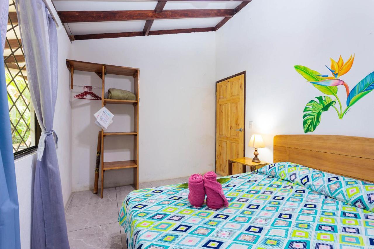 Bungalows Ache Cozy House Cahuita Exterior foto