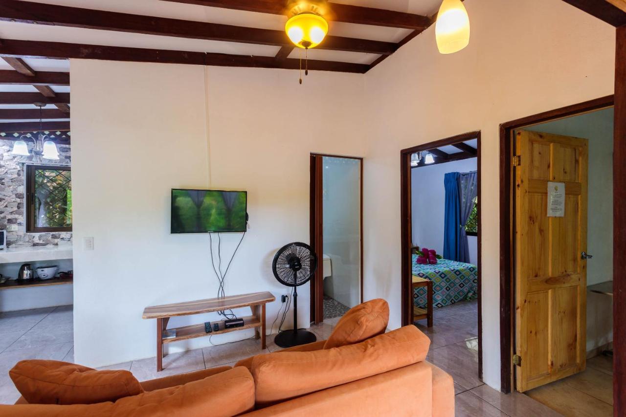 Bungalows Ache Cozy House Cahuita Exterior foto