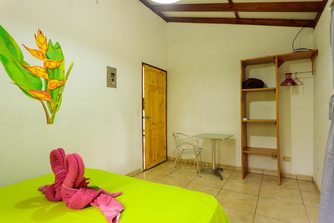 Bungalows Ache Cozy House Cahuita Exterior foto