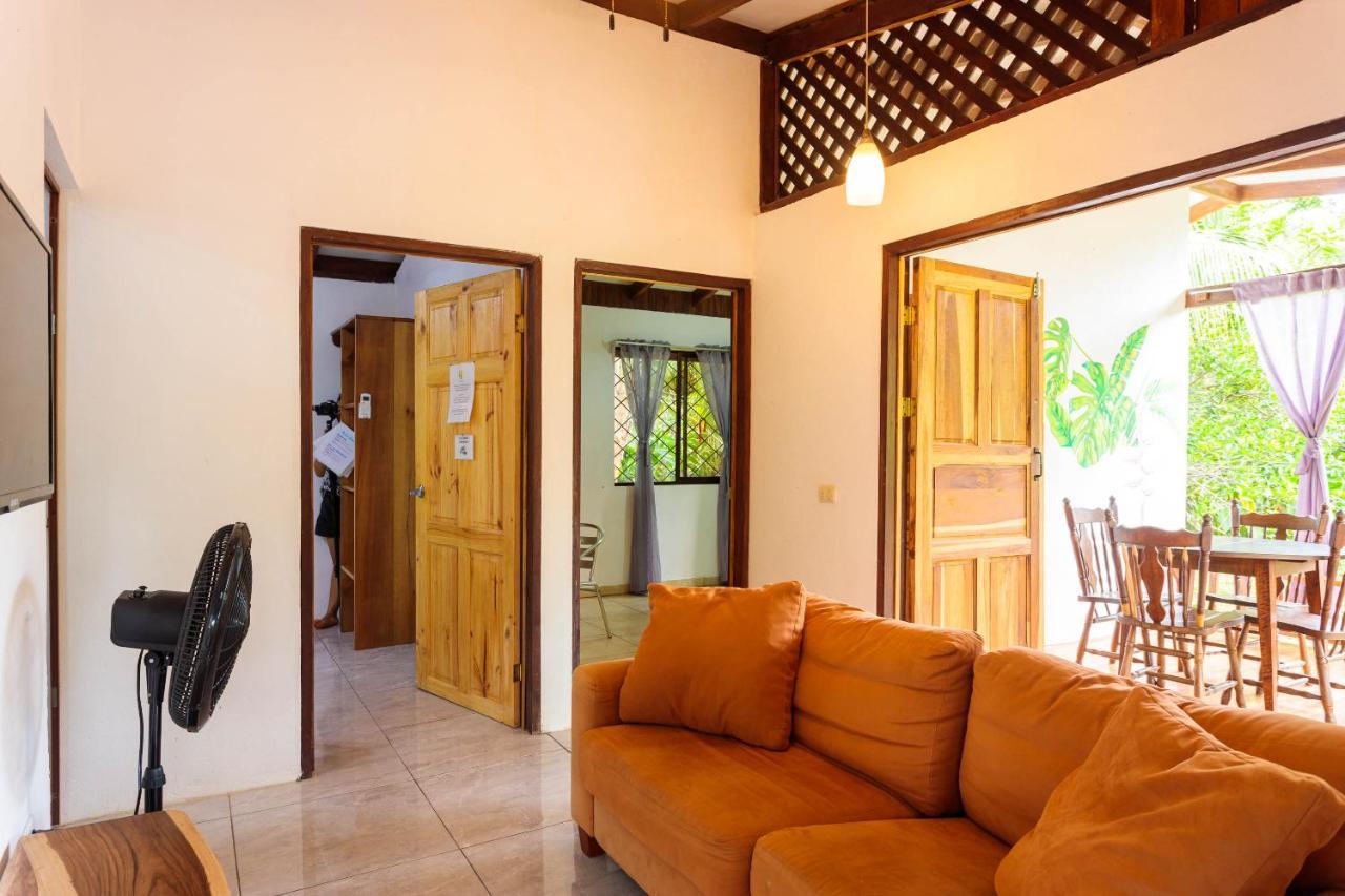 Bungalows Ache Cozy House Cahuita Exterior foto